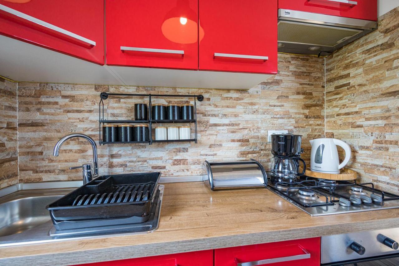 Апартаменты Studio Apartman Marly Пула Экстерьер фото