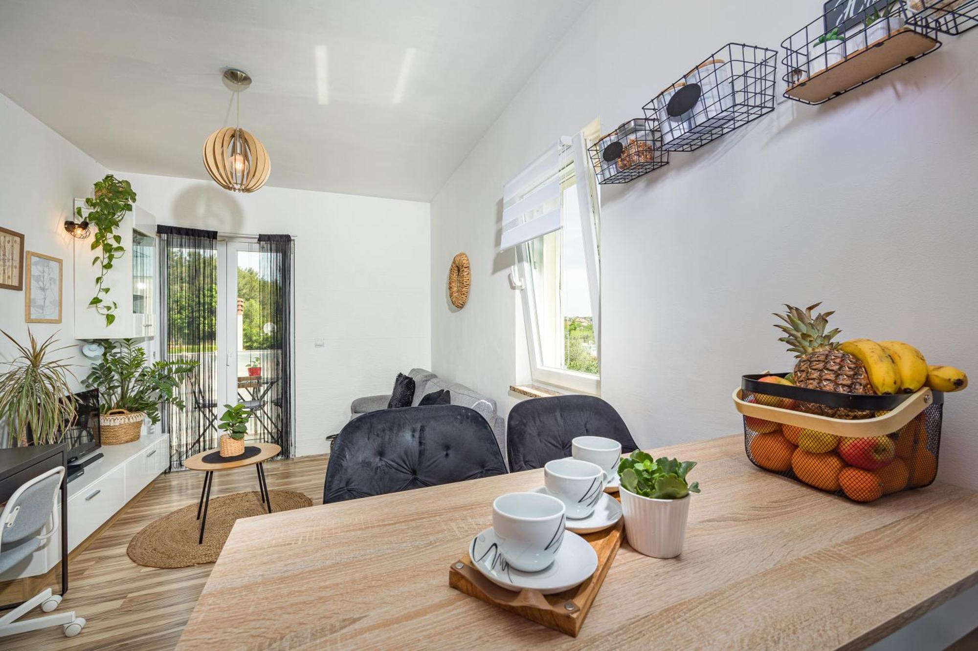 Апартаменты Studio Apartman Marly Пула Экстерьер фото
